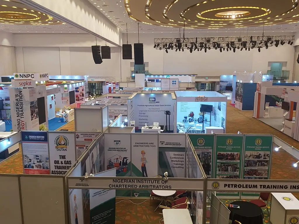 SHELL SCHEME EXHIBITION BOOTHS